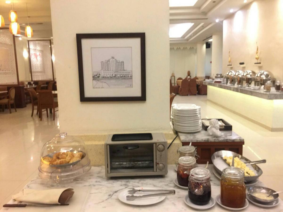 Ploy Palace Hotel Mukdahan Dış mekan fotoğraf